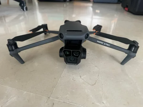 DJI Mavic 3 Pro