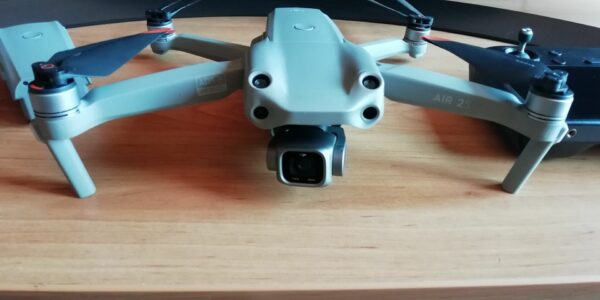 DJI AIR 2S (5773)