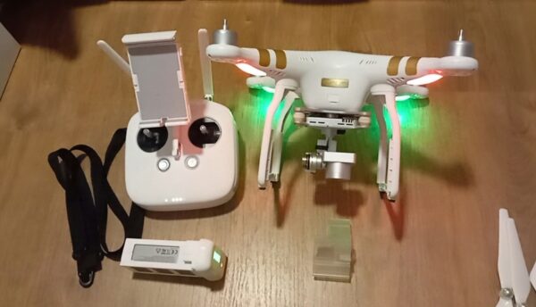 DJI Phantom-3 4K (6062)