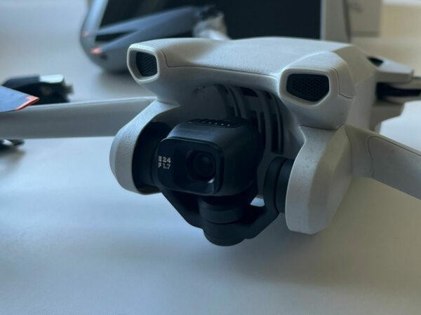 DJI Mini 3 Fly more combo (6357) - Imagen 3