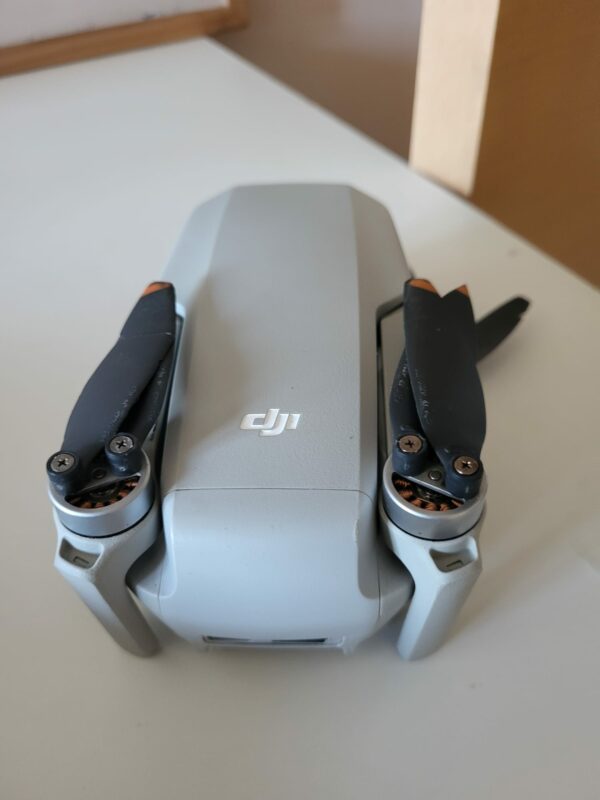 DJI Mini SE Fly More Combo - Imagen 8