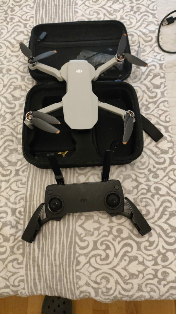 DJI Mini SE Fly More Combo - Imagen 4