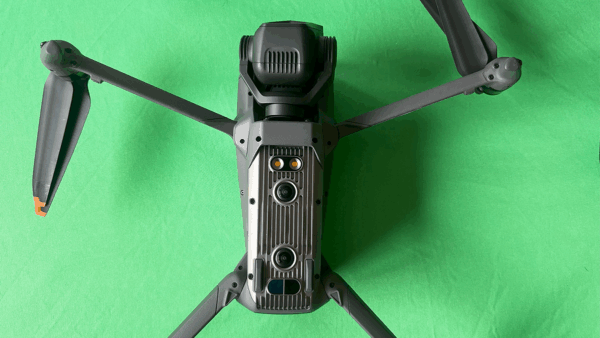 DJI Mavic 3 Pro RC Pro + 4bat + extras  (6619) - Imagen 8