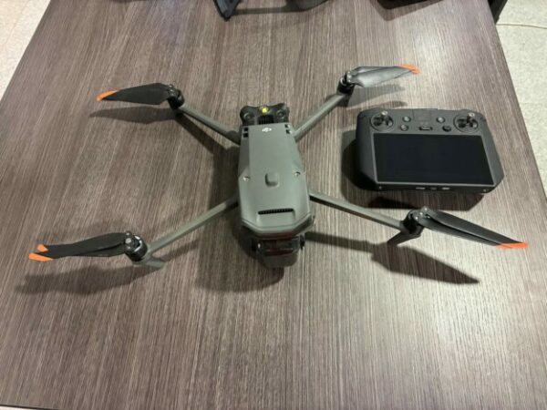DJI Mavic 3T    (6632)