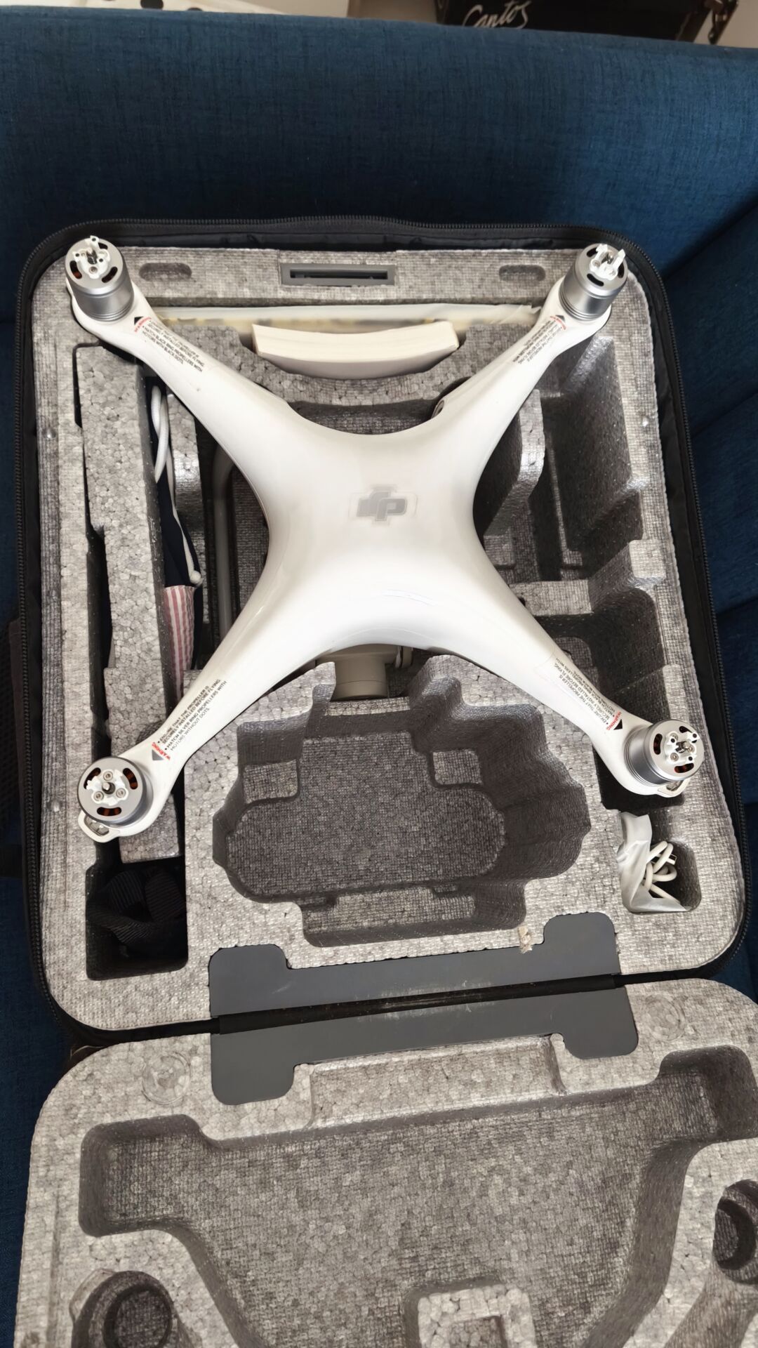 DJI Phantom 4 Advance (6833) - Imagen 2